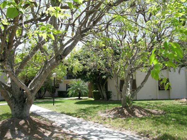 Kings Creek West, 7925 SW 86th St #904, Kendall, Florida 33143, image 1