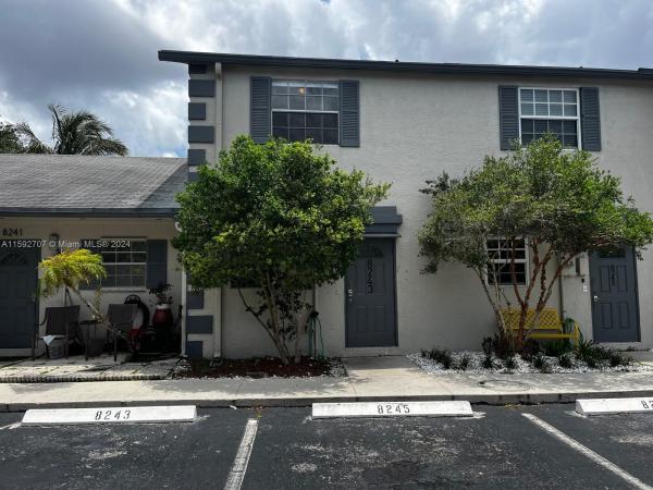 Golf View Village At Springtree, 8243 Fairway Rd, Sunrise, Florida 33351, image 1