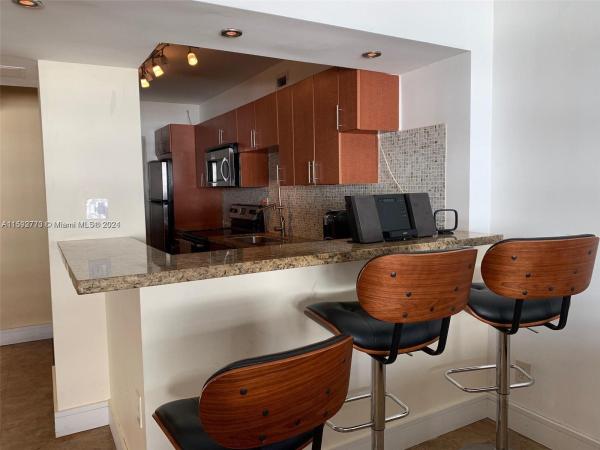 The Decoplage, 100 Lincoln Rd #706, Miami Beach, Florida 33139, image 1