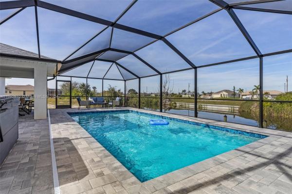 Cape Coral Residential, 1103 NW 15th St, Cape Coral, Florida 33993, image 2