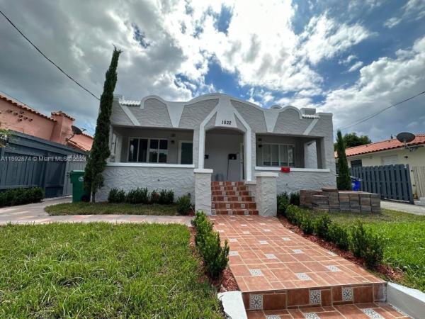 Rogers, 1822 NW 4th St #A, Miami, Florida 33125, image 1