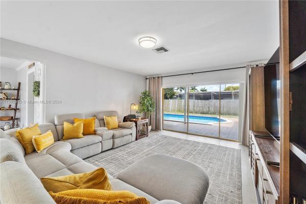 Miramar Isles, 6768 Petunia Dr, Miramar, Florida 33023, image 3