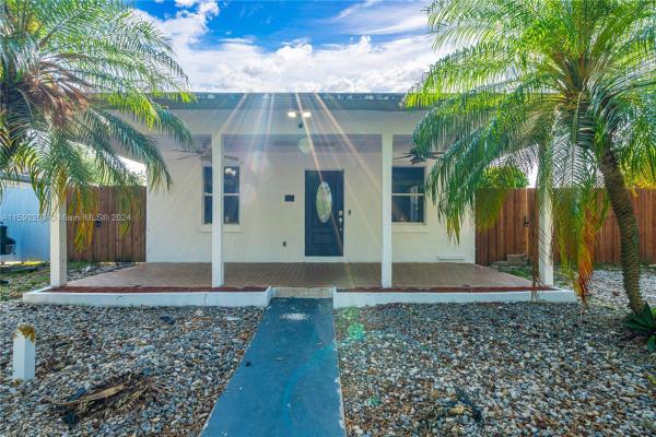 Jordan Commons, 24423 SW 129th Pl, Princeton, Florida 33032, image 1