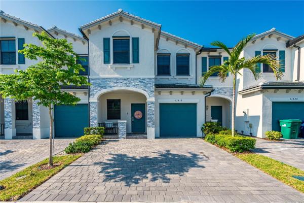 Pine Vista, 13418 SW 287th St #13418, Leisure City, Florida 33033, image 1