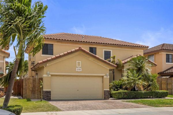 Moody Drive Homes, 13376 SW 268th Ter, Princeton, Florida 33032, image 1
