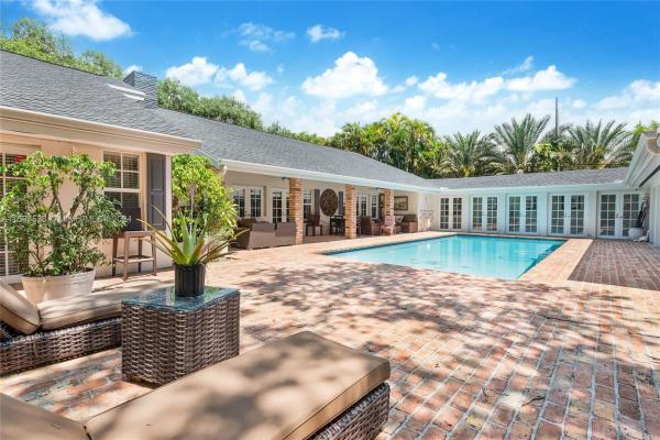 Helms Country Estates, 10635 SW 63rd Ave, Pinecrest, Florida 33156, image 3