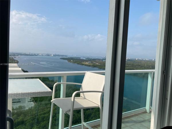 Arlen House East, 100 Bayview Dr #PH26, Sunny Isles Beach, Florida 33160, image 3