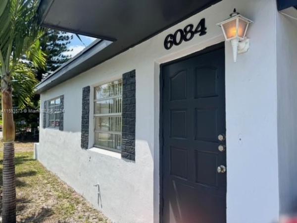 Gratigny Heights, 6084 E 7th Ave, Hialeah, Florida 33013, image 1