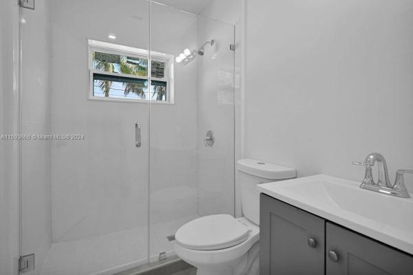 Sierra Nevada, 2150 NW 96th Ter, West Little River, Florida 33147, image 3
