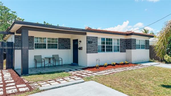 Roselawn Heights, 740 SW 7th Ter, Hallandale Beach, Florida 33009, image 1