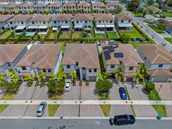 Allapattah Gardens, 25361 SW 108th Ave, Kendall, Florida 33032, image 1
