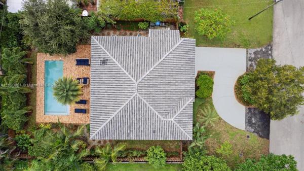 Garden Acres, 830 NE 48th St, Oakland Park, Florida 33334, image 1