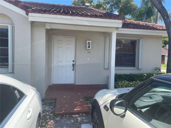 Villa Homes At The Moors, Hialeah, Florida 33015, image 1