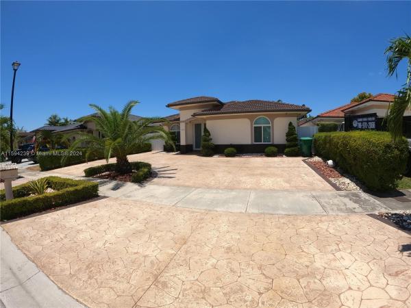 Spanish Lakes, 19800 NW 78th Path, Hialeah, Florida 33015, image 1