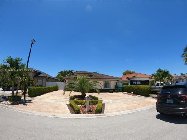Spanish Lakes, 19800 NW 78th Path, Hialeah, Florida 33015, image 3