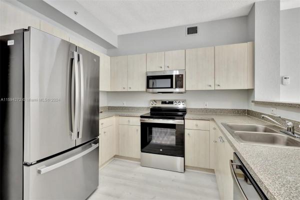 Flagler Pointe, 1803 N Flagler Dr #213, West Palm Beach, Florida 33407, image 3