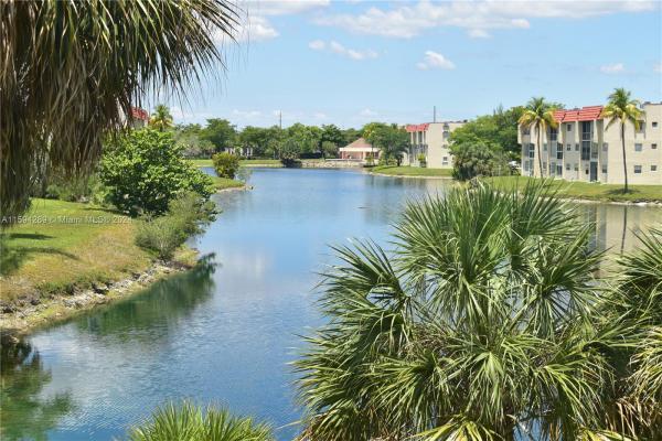Sunrise Lakes 1, 3051 E Sunrise Lakes Dr #211, Sunrise, Florida 33322, image 1