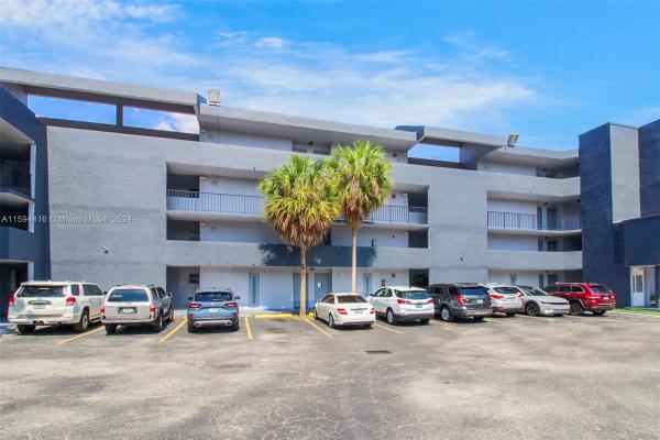 The Greens, 110 Fontainebleau Blvd #104, Fountainebleau, Florida 33172, image 1