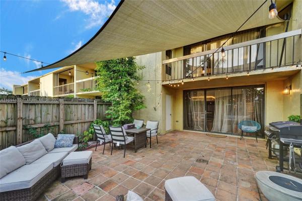 Golfwood, 20554 NE 6th Ct, Ives Estates, Florida 33179, image 1