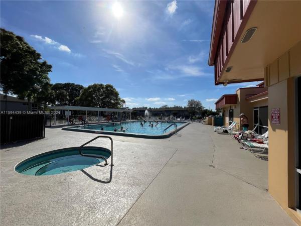 Vista St Lucie, 28 Lake Vista Trl #204, Port St. Lucie, Florida 34952, image 2