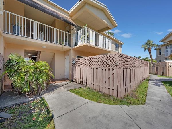 Doral Gardens, 4460 NW 79th Ave #1C, Doral, Florida 33166, image 1