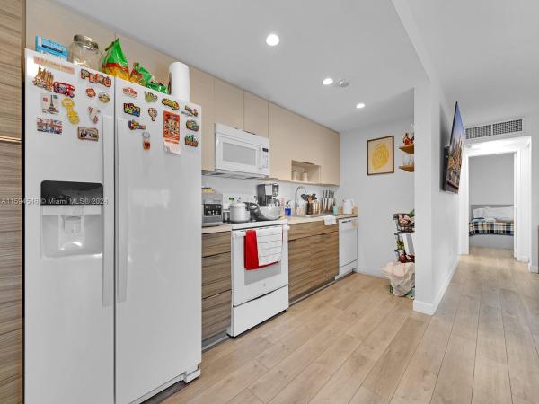 Doral Gardens, 4460 NW 79th Ave #1C, Doral, Florida 33166, image 3