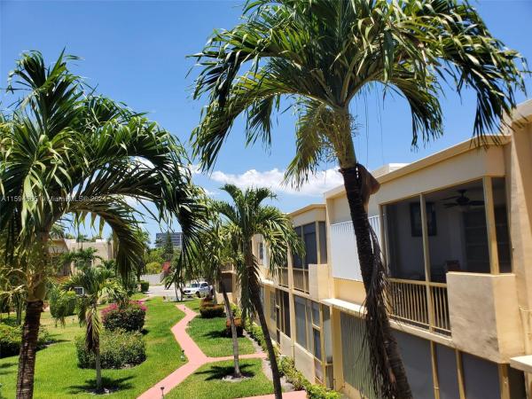 Irvington Gardens, 1250 Atlantic Shores Blvd #121, Hallandale Beach, Florida 33009, image 1