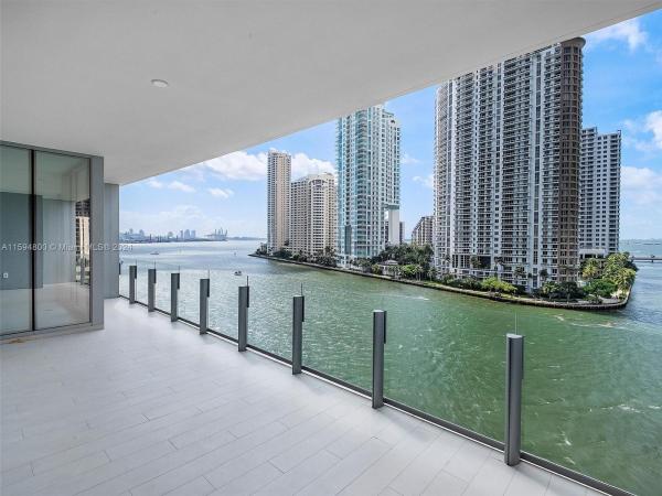 Aston Martin Residences, 300 Biscayne Blvd Way #702, Miami, Florida 33131, image 1