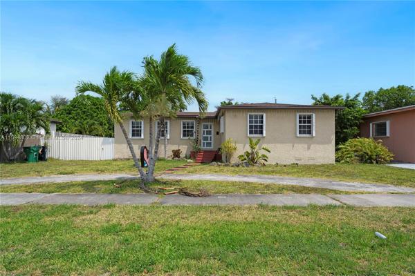 Coral Way Village, 8281 SW 28th St, Westchester, Florida 33155, image 1