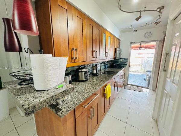 Coral Crest, 15280 SW 80th St #9, Kendall West, Florida 33193, image 3
