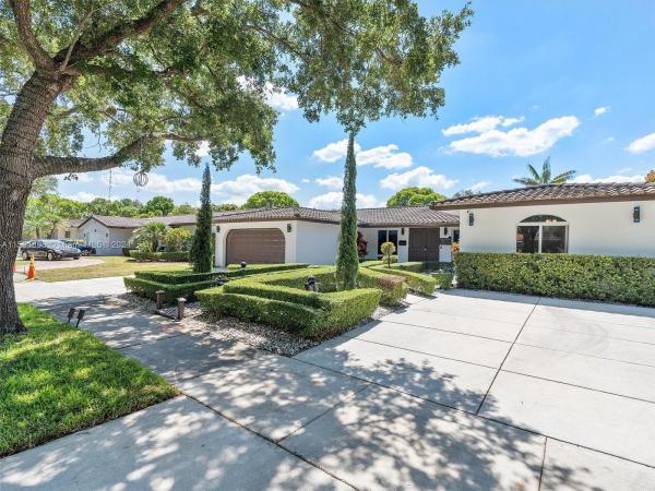 Miami Lakes Residential, 14711 Palmetto Palm Ave, Miami Lakes, Florida 33014, image 3