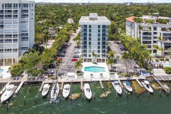 1600 South Bayshore Ln, 1600 S Bayshore Ln #9A, Miami, Florida 33133, image 1