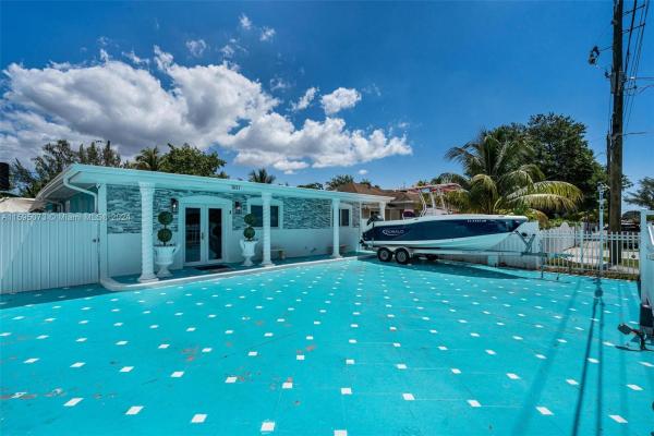 Seventeenth Avenue Heights, 1651 NW 111th St, Pinewood, Florida 33167, image 1