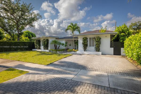 6070 SW 12th St, West Miami, Florida 33144, image 1