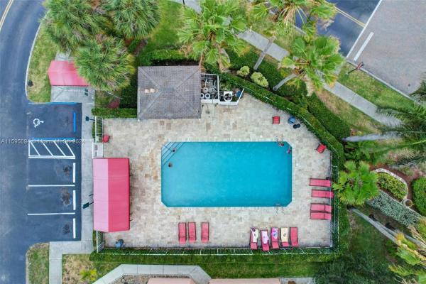 Eastridge, 4104 Eastridge Cir, Deerfield Beach, Florida 33064, image 2
