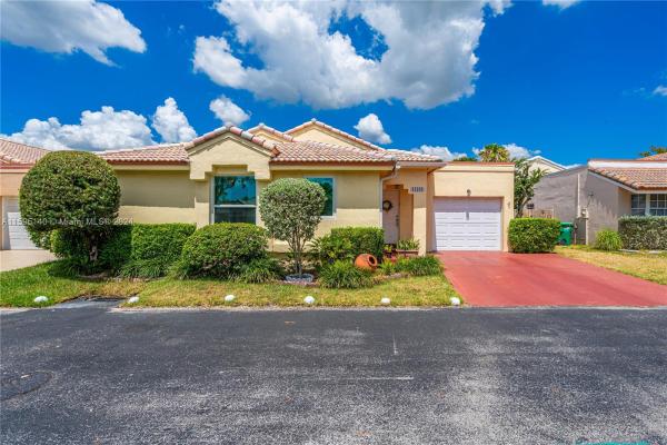 Ensenada, 11326 SW 158th Ct, The Hammocks, Florida 33196, image 1