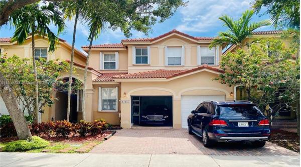 Kendall Breeze, 12153 SW 123rd Ct #12153, Kendall, Florida 33186, image 1
