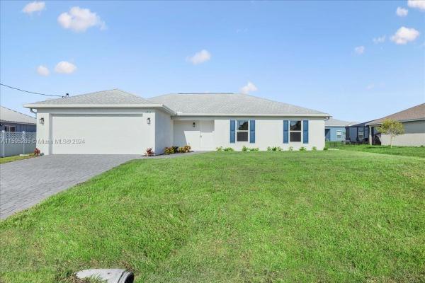 Cape Coral Residential, 1711 NW 10th Pl, Cape Coral, Florida 33993, image 2