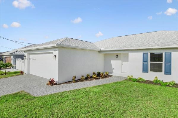 Cape Coral Residential, 1711 NW 10th Pl, Cape Coral, Florida 33993, image 3