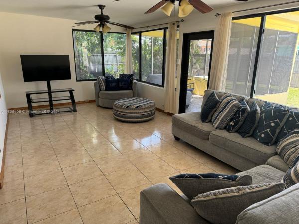 Miramar Residential, 6515 SW 26th St, Miramar, Florida 33023, image 3