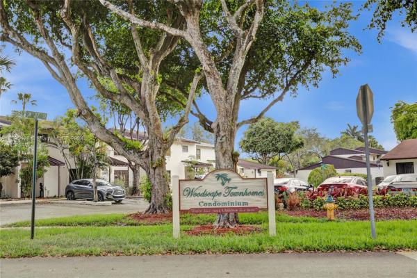 Woodscape Townhomes, 3621 SW 68th Ln #15-D, Miramar, Florida 33023, image 1