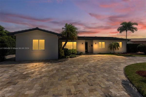 Westbrooke, 10223 SW 17th St, University Park, Florida 33165, image 3