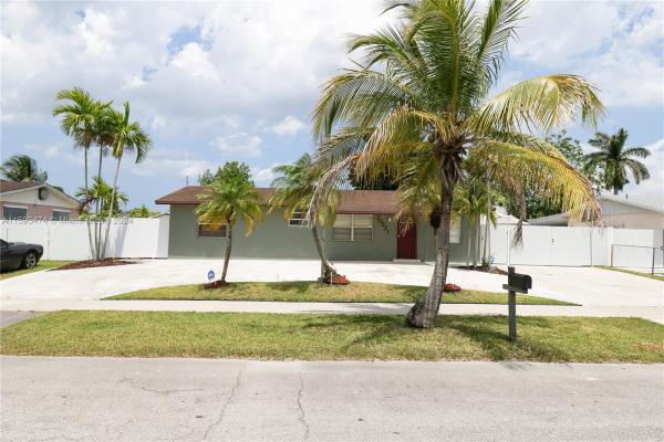 Palmland Homes South, 30221 SW 155th Ave, Leisure City, Florida 33033, image 1