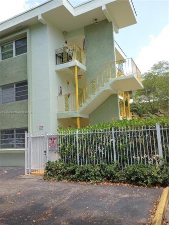 Admiral Apartments, 2031 Dewey St #101, Hollywood, Florida 33020, image 1