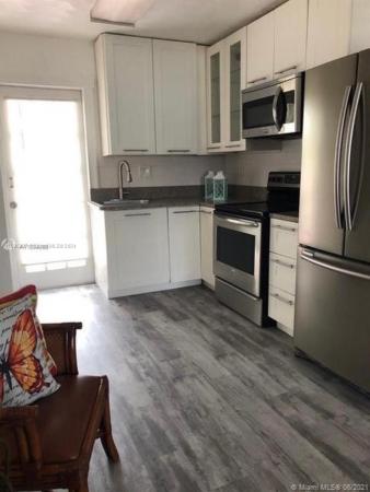 Cresthaven, 6137 Jackson St, Hollywood, Florida 33023, image 3