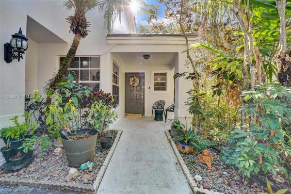 Chapel Hill, 2824 Chapel Hill Ct, Davie, Florida 33328, image 2