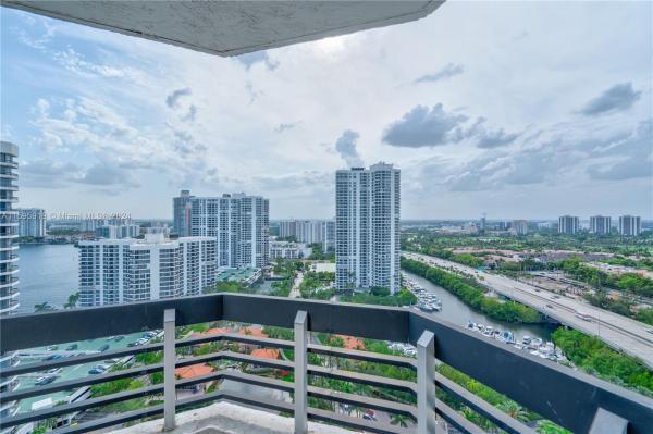 Mystic Pointe Tower 100, 19195 Mystic Pointe Dr #2605, Aventura, Florida 33180, image 1