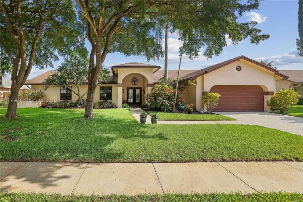 Pasadena Estates, 20321 NW 2nd St, Pembroke Pines, Florida 33029, image 1