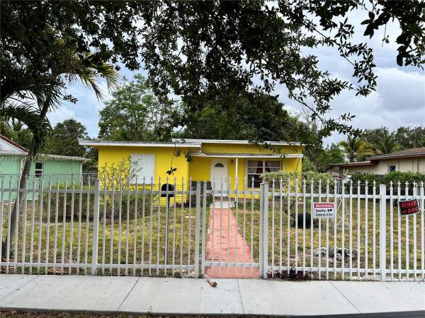 Sunkist Grove, 1150 NW 124th St, North Miami, Florida 33168, image 1