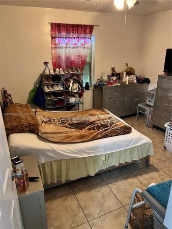 Sunkist Grove, 1150 NW 124th St, North Miami, Florida 33168, image 2